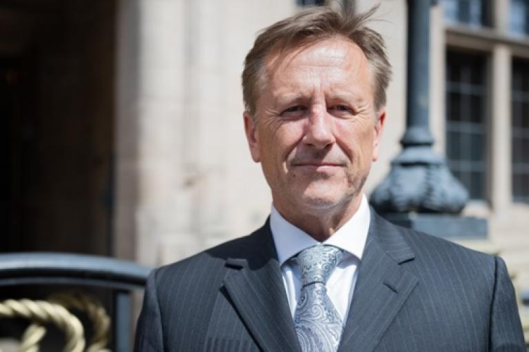 Martin Murray cabinet photo