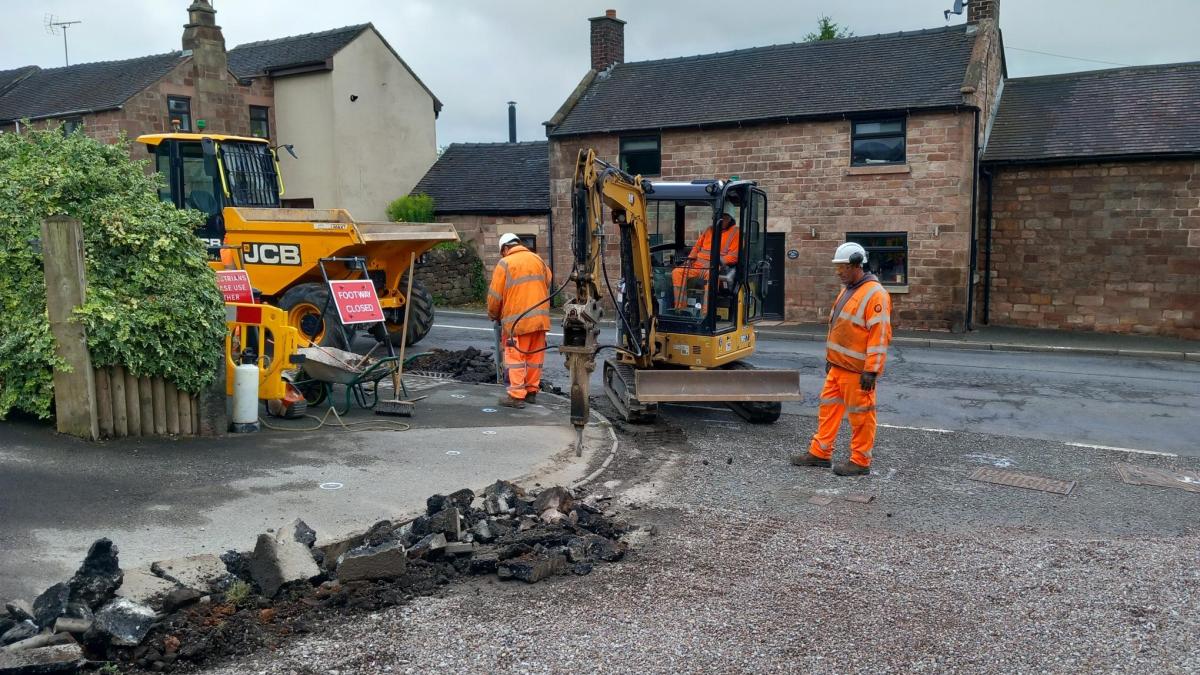 Crews working at Wetley Rocks 2