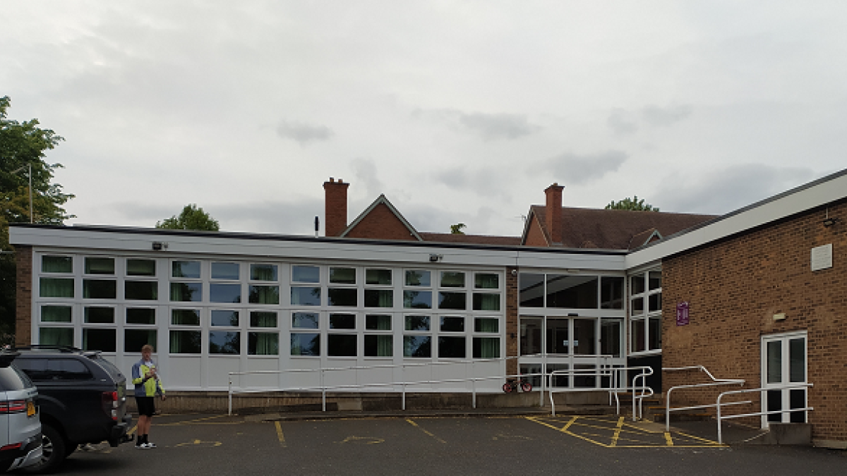 Wombourne library Jun 25 (620) v1