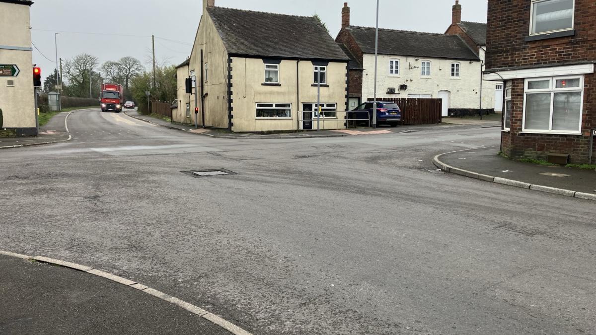 A crossroads, Cellarhead
