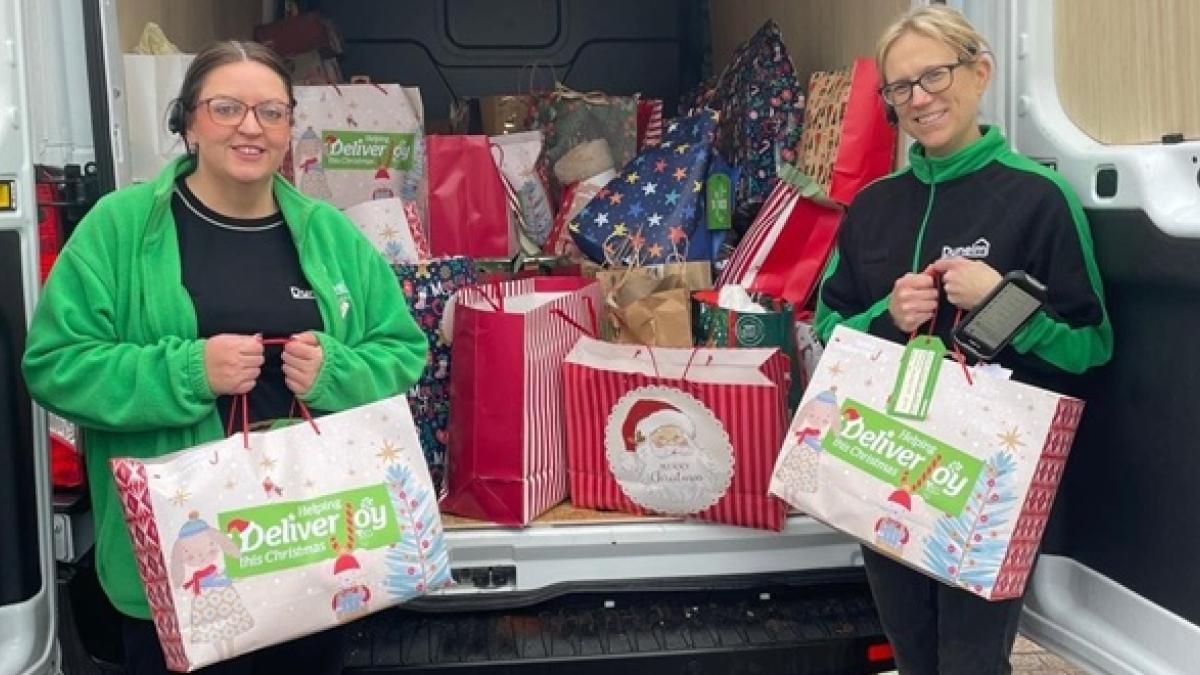 Dunelm gift appeal Jenny Pountain and Kirsty Salt