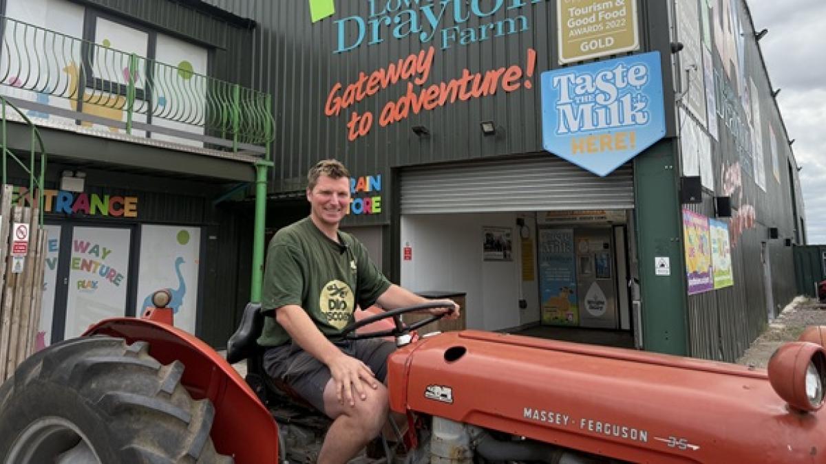 PLAY at Lower Drayton Farm Penkridge - Richard Bower BEAS